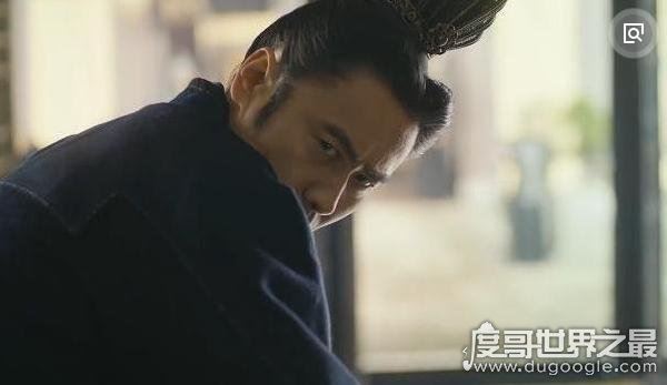 中国历史上2位鹰视狼顾之相的人物,司马懿和袁世凯(帝王之相)