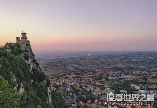世界上人口最少的国家盘点,梵蒂冈人口仅800多却影响重大