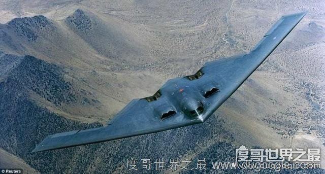世界十大轰炸机,第一名美国B2隐身轰炸机最昂贵
