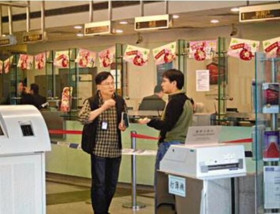 香港魔警徐步高枪击案，五年杀死三名警员(一枪爆头)