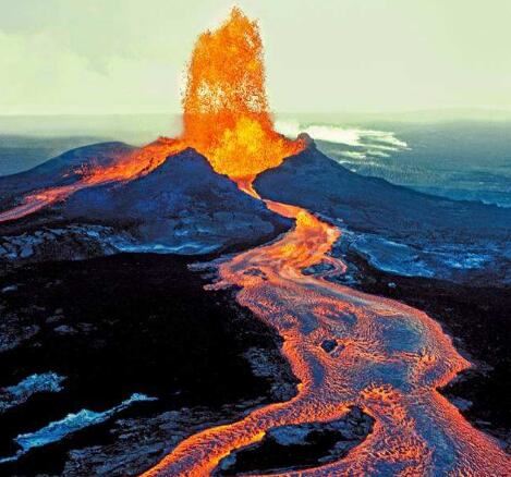 世界上最恐怖的火山,美国黄石超级火山已进入活跃期