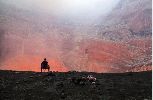 世界上最恐怖的火山，美国黄石超级火山已进入活跃期