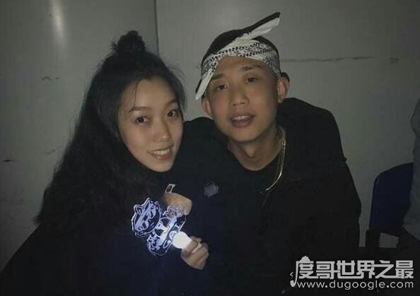 GAI女朋友王斯然个人资料曝光，社会GAI终于求婚成功