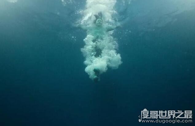悲伤逆流成河结局真相，易遥最后自杀身亡(令人惋惜)