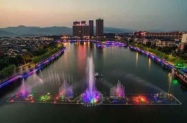 最富有的中国十大名村，天下第一村华西村(一村的百万富翁)