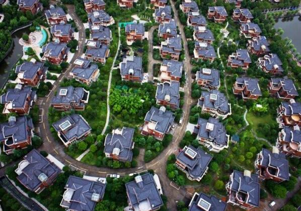 最富有的中国十大名村，天下第一村华西村(一村的百万富翁)