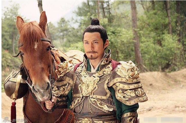 隋唐英雄排名，十八好汉名单(李元霸因天下无敌被雷劈死)