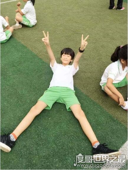 田亮女儿田雨橙获世界比赛铜牌，森碟高颜值大长腿可惜不爱水