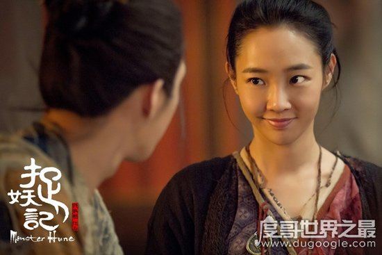 王珞丹和白百合对比照，娱乐圈又一对“双胞胎”姐妹花