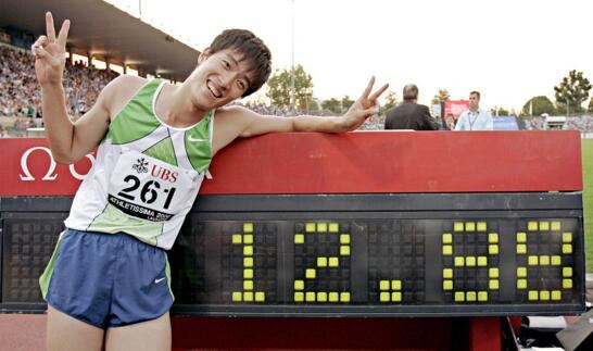 男子110米栏世界纪录，阿里斯·梅里特(12秒80)