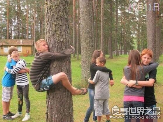 虐死人的单身狗图片精选,一万点暴击在向你袭来(图片)