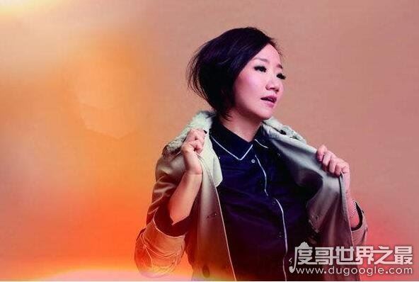 陶晶莹滚出娱乐圈的原因,不差钱言论导致被抨击实则憋屈