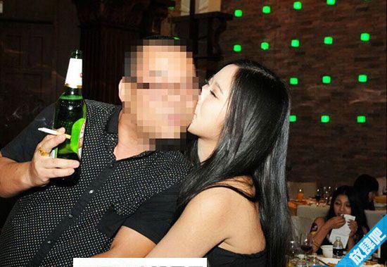 showgirl游艇门约炮门事件照片/showgirl价目表