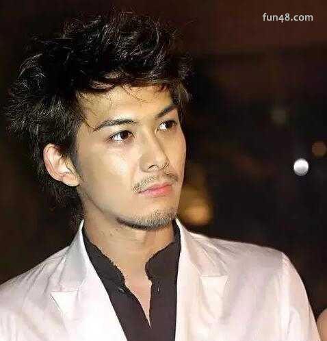 柏原崇老婆是谁 前妻畑野浩子 柏原崇现女友内田有纪