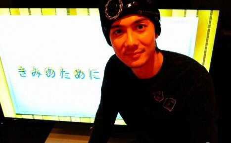 柏原崇老婆是谁 前妻畑野浩子 柏原崇现女友内田有纪