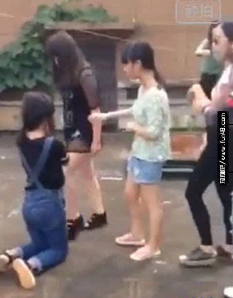 永新打人事件拖鞋妹陈诗云个人资料 拖鞋妹不雅视频截图