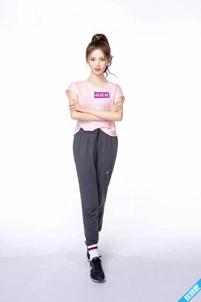 火箭少女身高体重大曝光 火箭少女身高排名赖美云胸最大？