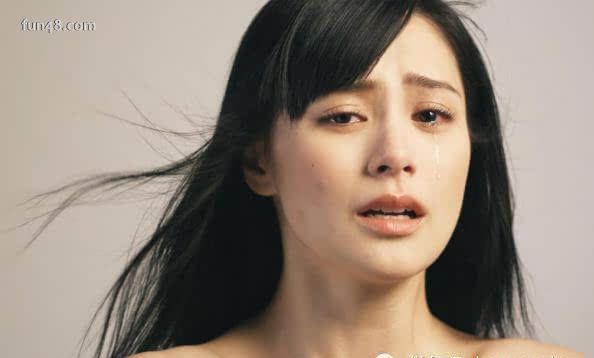 钟欣潼与陈冠希艳照事件 钟欣潼个人资料身高体重微博三级喷血照