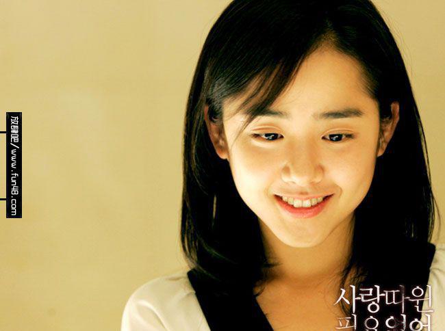 文根英身高体重及其老公是谁 各路绯闻男友并不真实仍单身