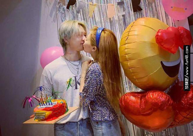 泫雅为男友庆生照片曝光 泫雅男友金晓钟生日现场曝光太浪漫了