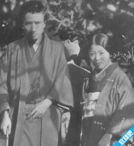 太宰治为什么自杀？太宰治五次自杀！