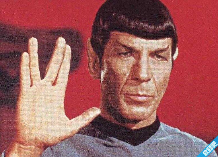 中指和无名指分开是什么意思？星际迷航中的瓦肯举手礼！