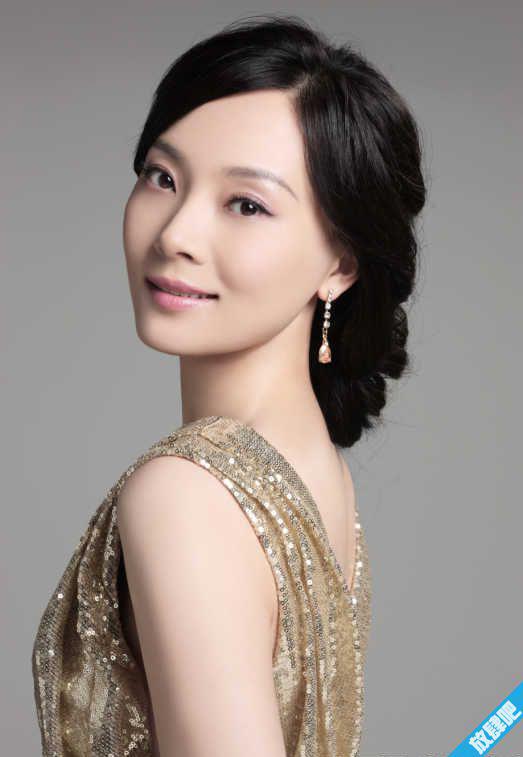 陈数整容前后照片对比曝光 陈数早期被称为“方脸男人婆”