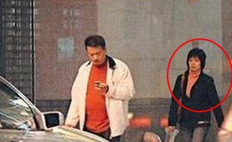 吴孟达的三任老婆及儿子女儿介绍 吴孟达一生都被女人和钱财所困