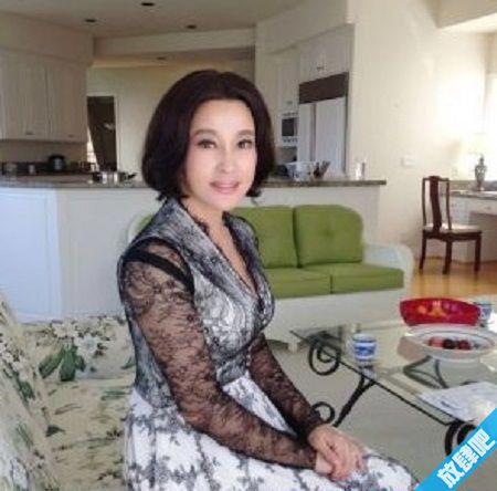 61岁刘晓庆现任老公王晓玉个人资料家庭背景来头还真不小