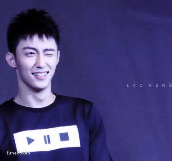 黄景瑜和许魏洲到底是什么关系 两人在上瘾中拍吻戏会尴尬吗