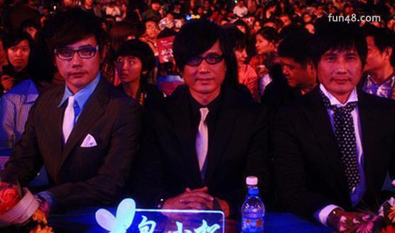 包氏三兄弟(包伟铭包小松包小柏)是私生子父早逝母患癌 捧红孙燕姿陈小春