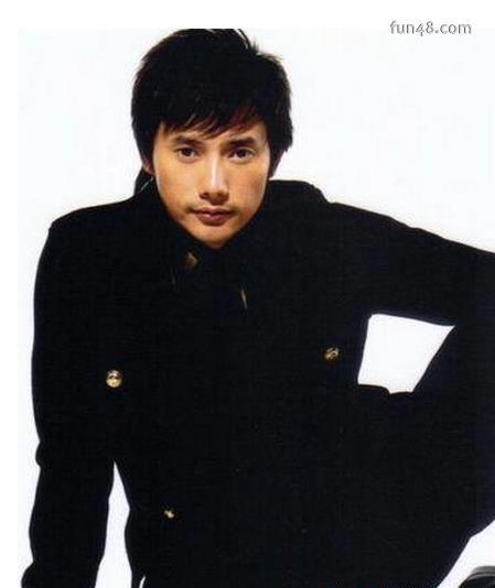 包氏三兄弟(包伟铭包小松包小柏)是私生子父早逝母患癌 捧红孙燕姿陈小春