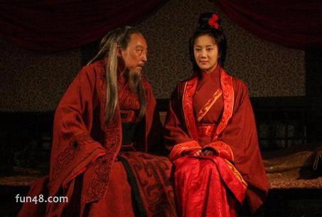 李依晓暴奶图片|李依晓差点因叶璇毁容现被名导看中大火
