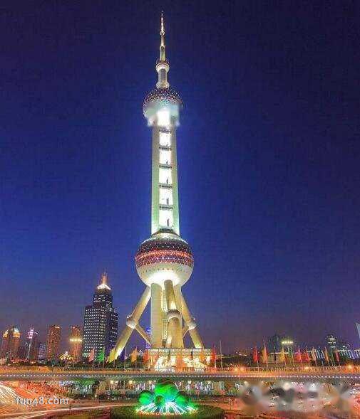 上海最高楼(632米)，中国第一高楼上海中心大厦