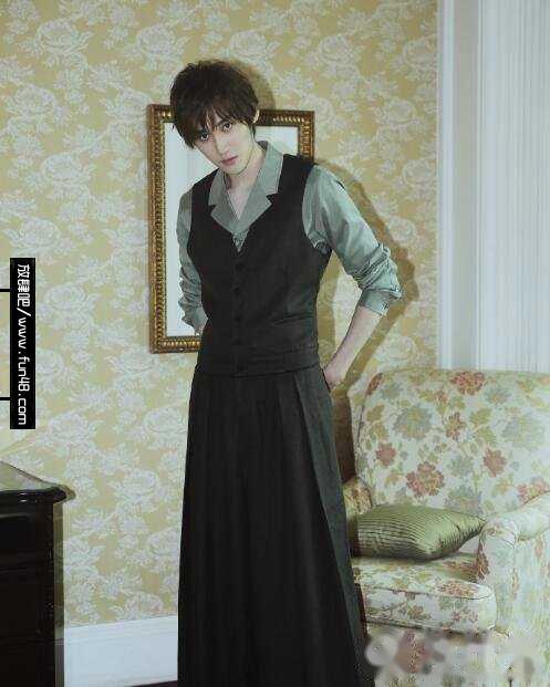 郭敬明绯闻男友有哪些，郭敬明性侵对象是谁(李枫)