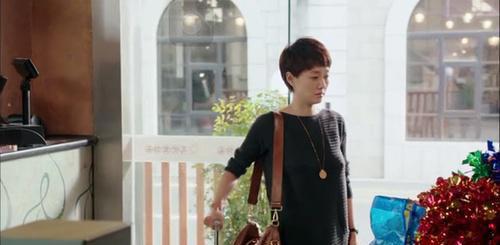 马伊琍胸部激凸疑露点 揭其与佟大为恋情遭插足真实内幕