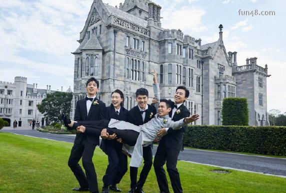 唐艺昕裙子上的英文甜翻网友：love you as love life是什么意思