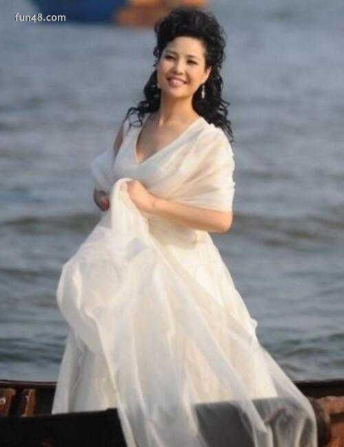 李双江梦鸽离婚了吗?李双江儿子李天一为什么被捕?