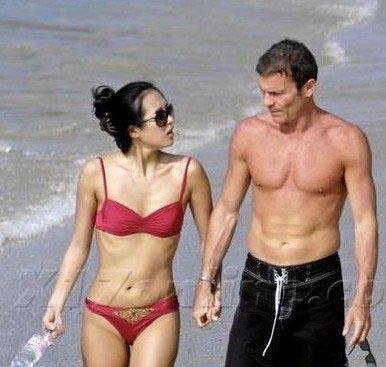 章子怡汪峰泡会所 沙滩事件图片大曝光