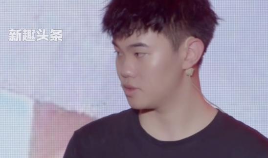 虎牙韩涵夹是什么梗
