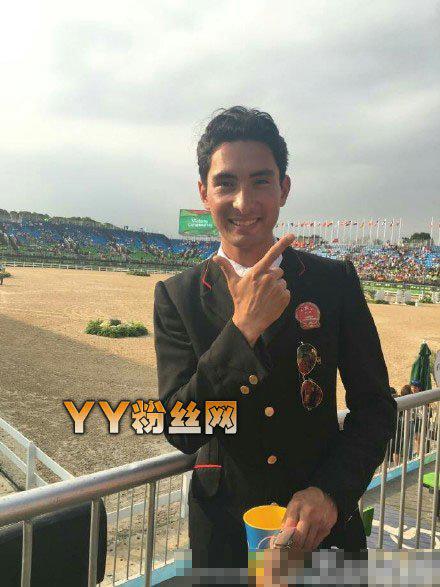 华天个人资料背景惊人 华天女友是谁揭秘