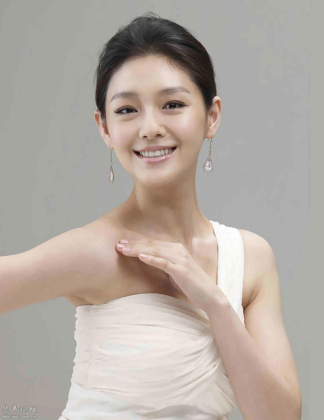 明星大s婚纱照全套图片 大s徐熙媛与老公汪小菲婚纱照原片欣赏