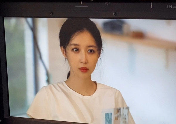 潘玮柏老婆Luna宣云是谁 比他小13岁的一位空姐