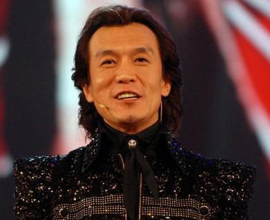 李咏简介个人资料-李咏是哪个民族的？他的个人资料