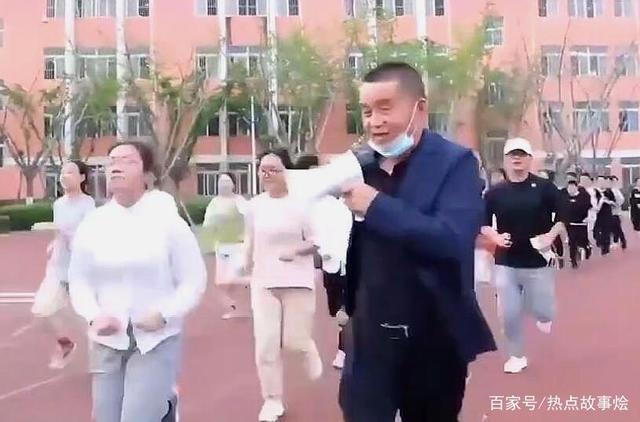 中学复课后开减肥课 没胖的童鞋:我真的谢谢你哦