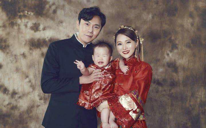 电视剧《隐秘的角落》中的张东升是谁？谁是他现实中的妻子？