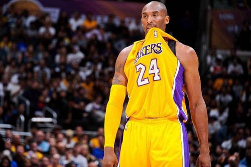 科比亮相乔丹纪录片令人泪目：“没有乔丹，我就没有五个冠军”