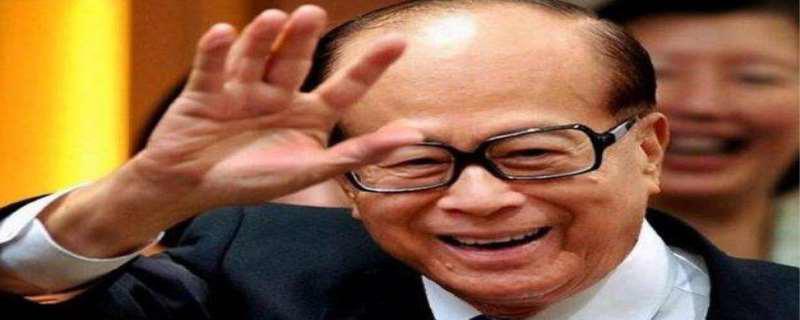 华人首富李嘉诚妻子是谁 李嘉诚国籍怎么改回中国了