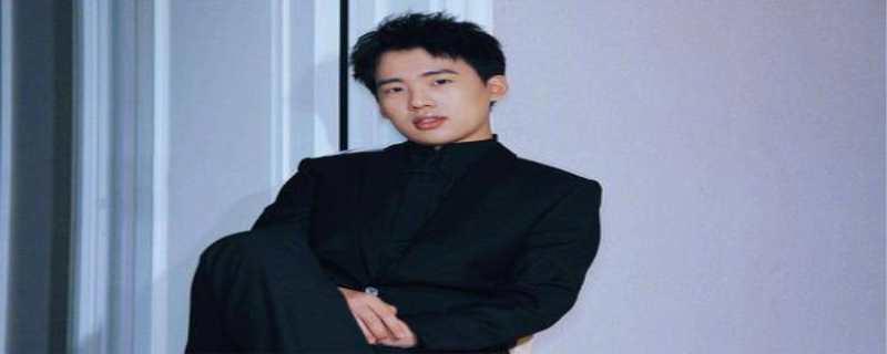 “少班主”郭麒麟至今单身，自爆单身原因，网友纷纷表示“字字扎心啊”！