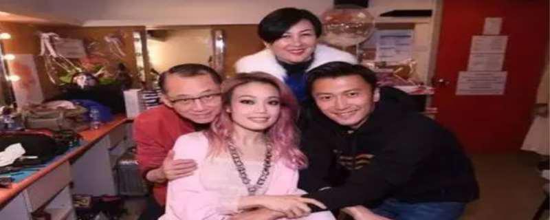 容祖儿杨受成什么关系,容祖儿是如何被杨受成力捧的